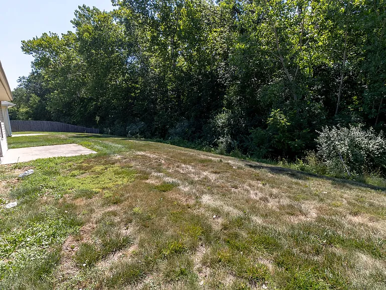 1408 Bodie Dr — Photo 34