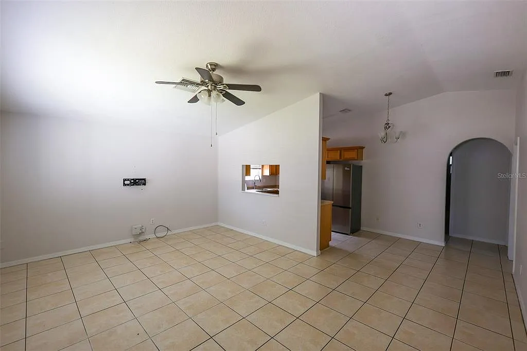 2 bed, 2.0 bath, 1036 sqft, $2,800 — Photo 2