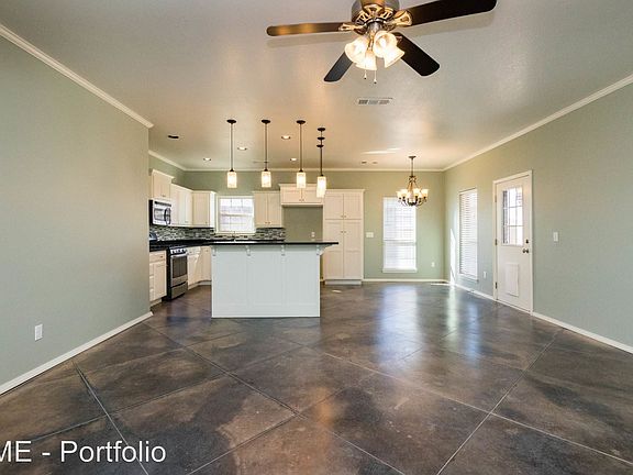 5th image of 9604 Asher Ave