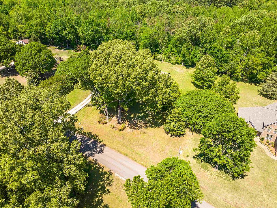 37th image of 115 Edenberg Dr
