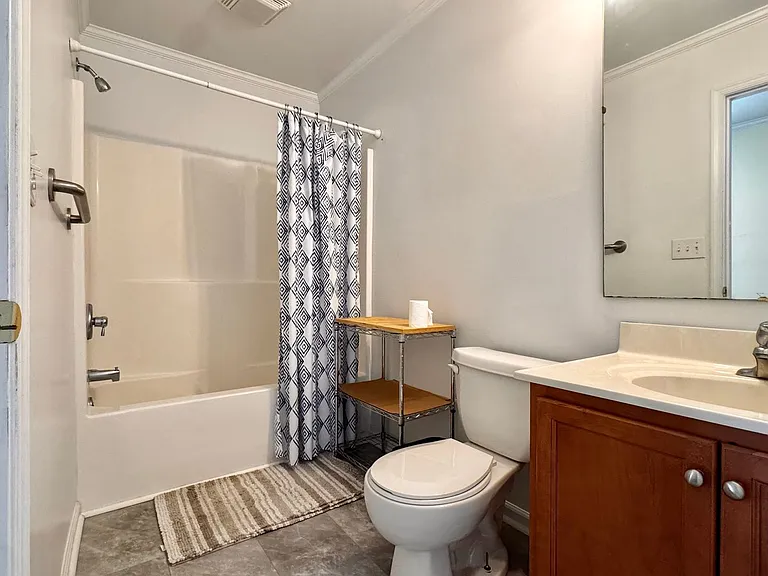 111 Montpelier St — Photo 13