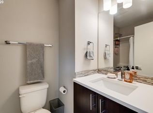 5006 SE Mill St, Portland, OR 97215