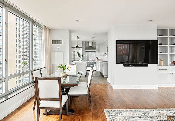 3rd image of 150 Columbus Avenue #14EF