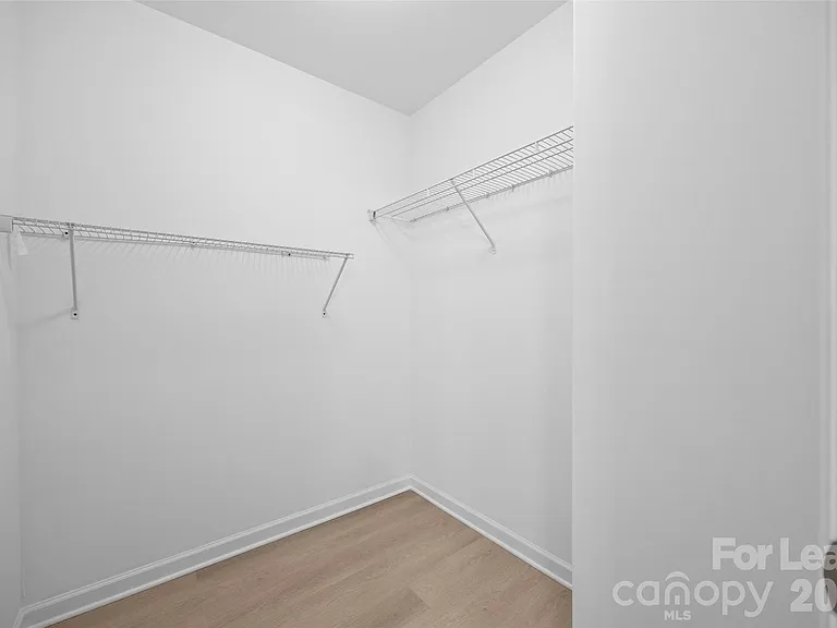 9612 Brackenview Ct — Photo 25
