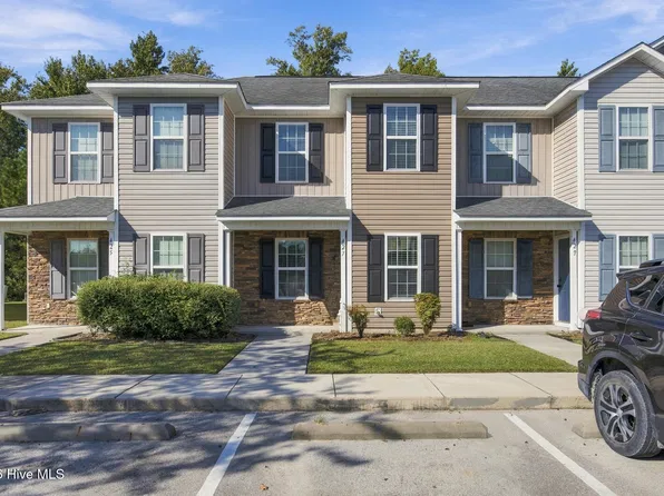 427 Falls Cv, Jacksonville, NC 28546