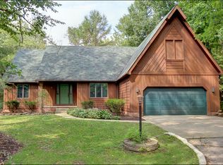 1950 Hinckley Hills Rd, Hinckley, OH 44233