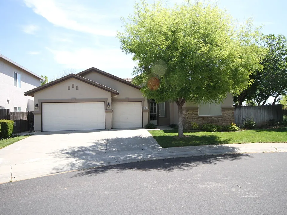 9258 Crystal Falls Way
