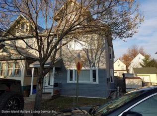 101 Clinton Pl, Staten Island, NY 10302