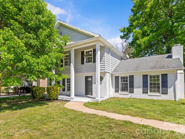 1401 Cedarwood Ln, Charlotte, NC 28212