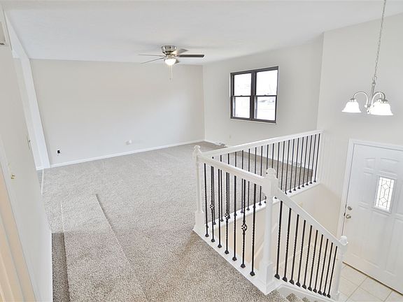 3rd image of 1091 Galvin St
