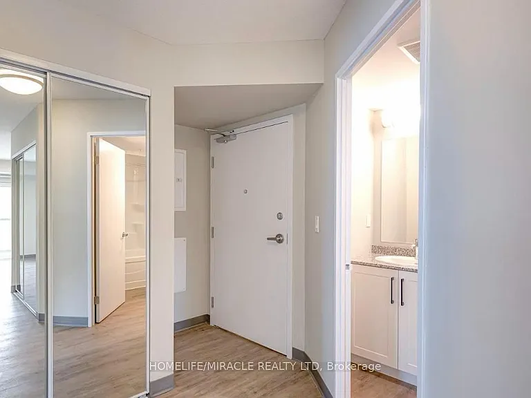595 Strasburg Rd #511 — Photo 7