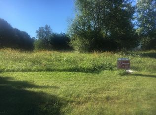 5429 Sweet Briar Dr, Kalamazoo, MI 49009