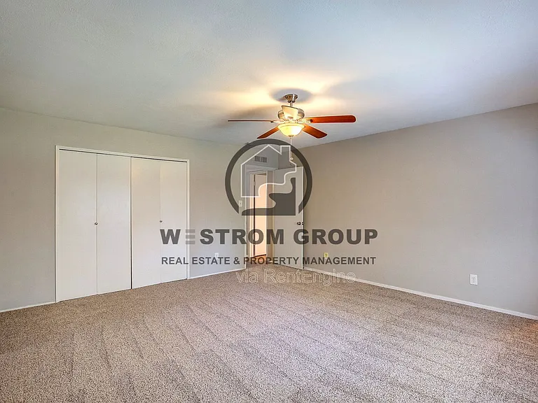 7801 Summerglen Rd — Photo 10