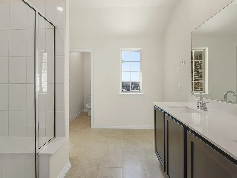 752 Thorn Creek Dr — Photo 7