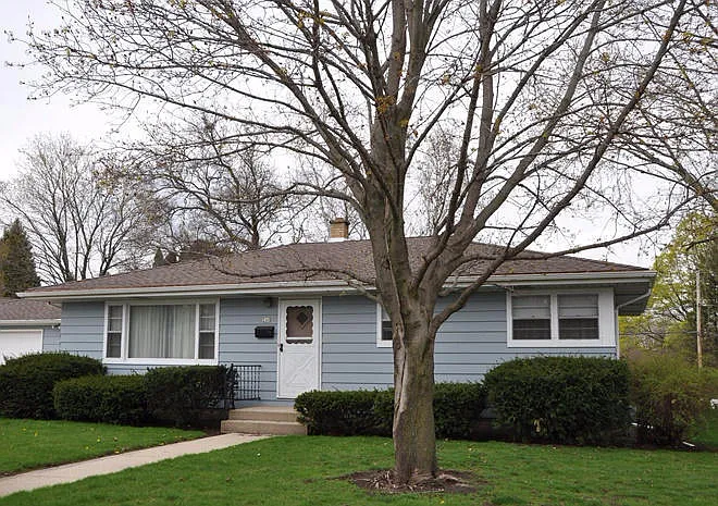 249 Origen St photo 1