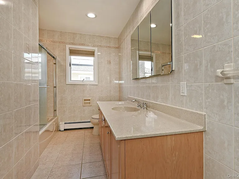 44 Derby Ave — Photo 12