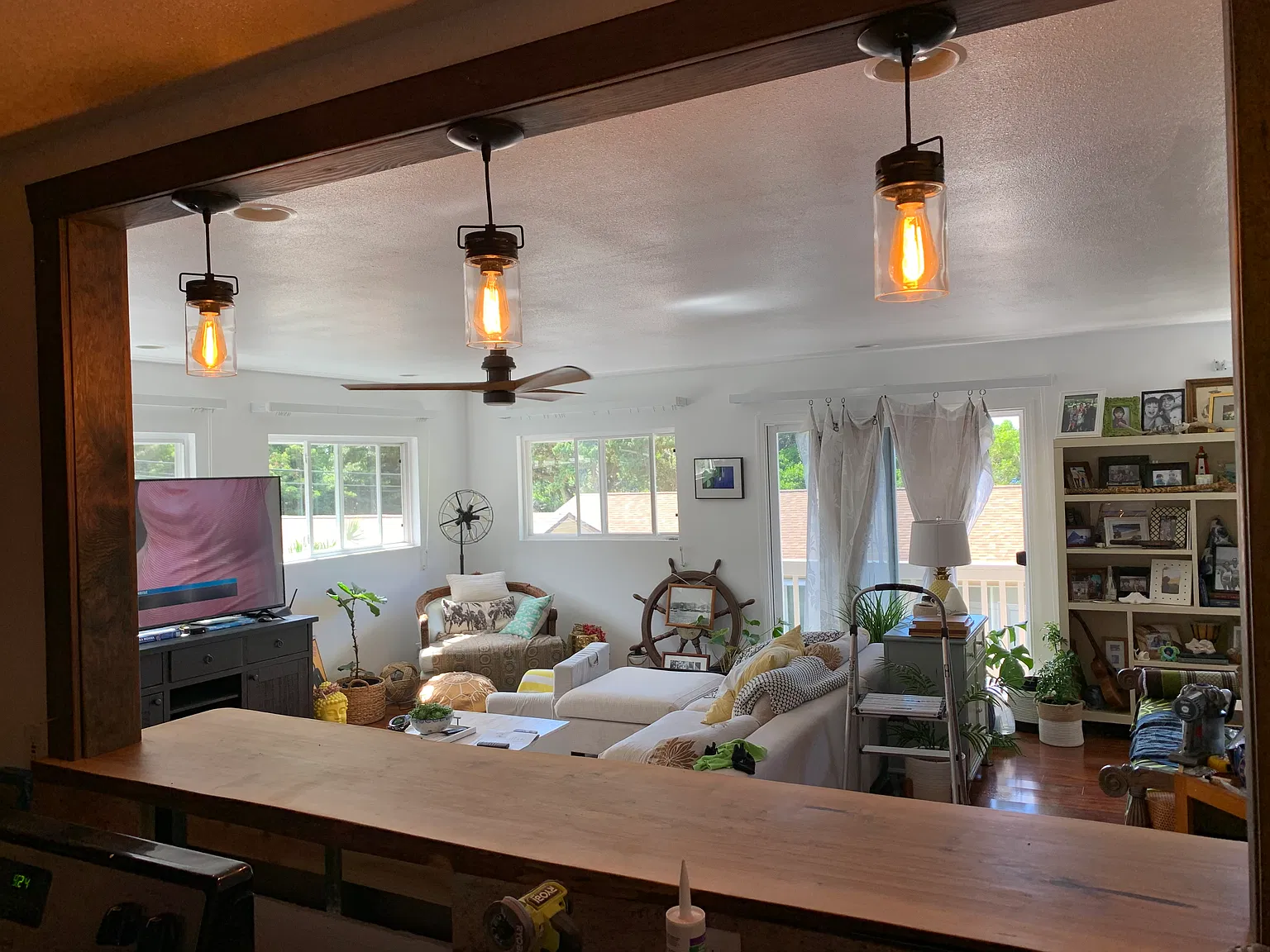 Hind Iuka Dr, Honolulu — Photo 2