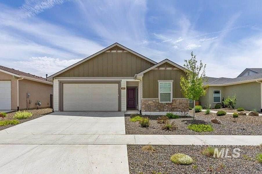 Welcoming street view of home