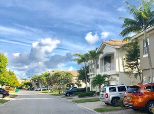 3018 Laurel Ridge Cir, Riviera Beach, FL 33404