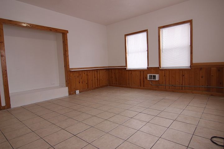 1st image of 488 D St APT 1A