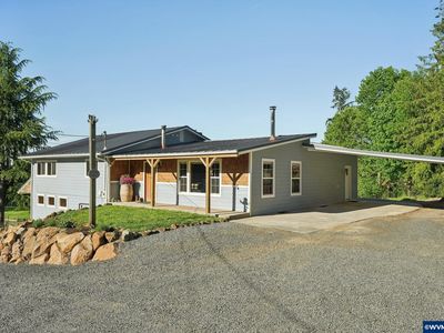985 Crooked Finger Rd NE, Scotts Mills, OR, 97375