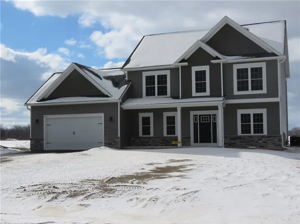 257 Collamer Rd, Parma, NY 14468