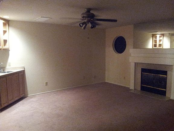 4th image of 9143 Newport West Way