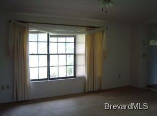 615 Hyannie St NE, Palm Bay, FL 32907
