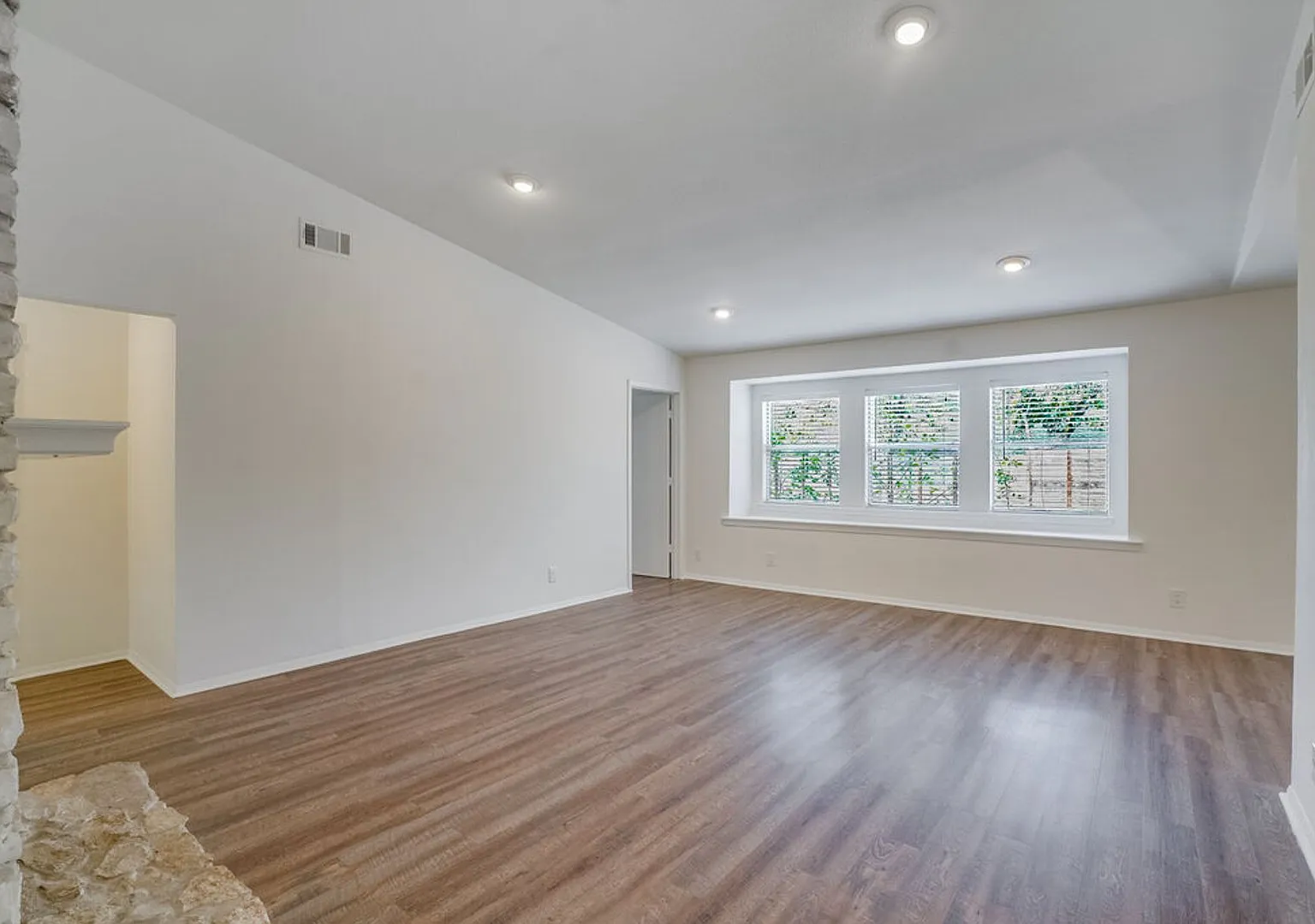 3416 Harpers Ferry Lane, Austin, TX 78745 — Photo 3