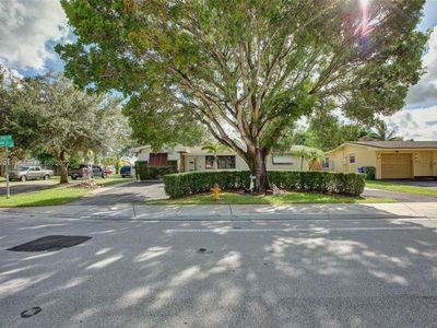1421 N Douglas Rd, Hollywood, FL, 33024