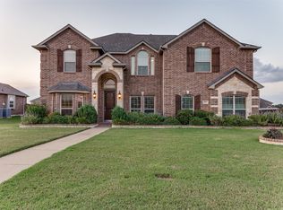 1157 River Rock Dr, Kennedale, TX 76060