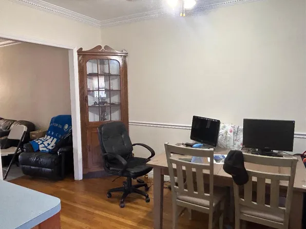 2964 Avenue T image 4 of 10