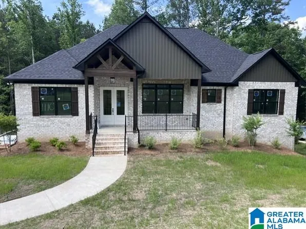 1110 Grey Oaks Ct, Pelham, AL 35124