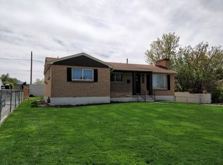 2222 E 6380 S, Holladay, UT 84121