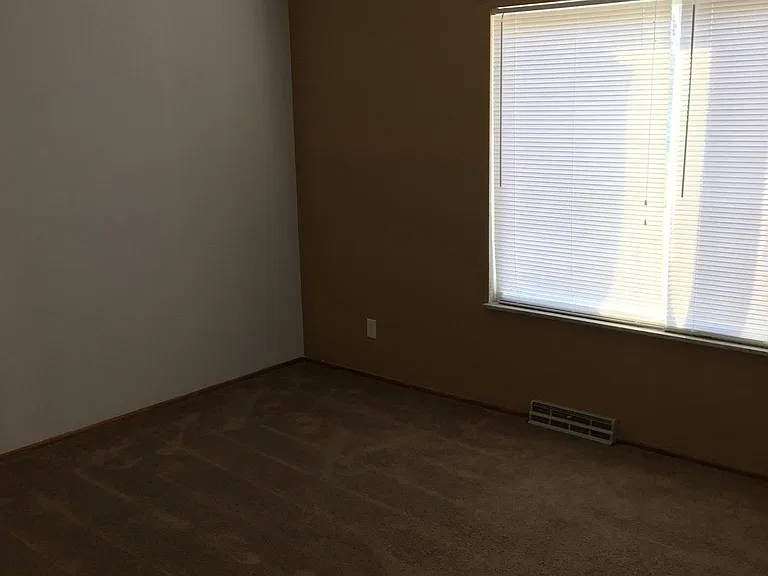 213 Anderson Ln #D — Photo 7