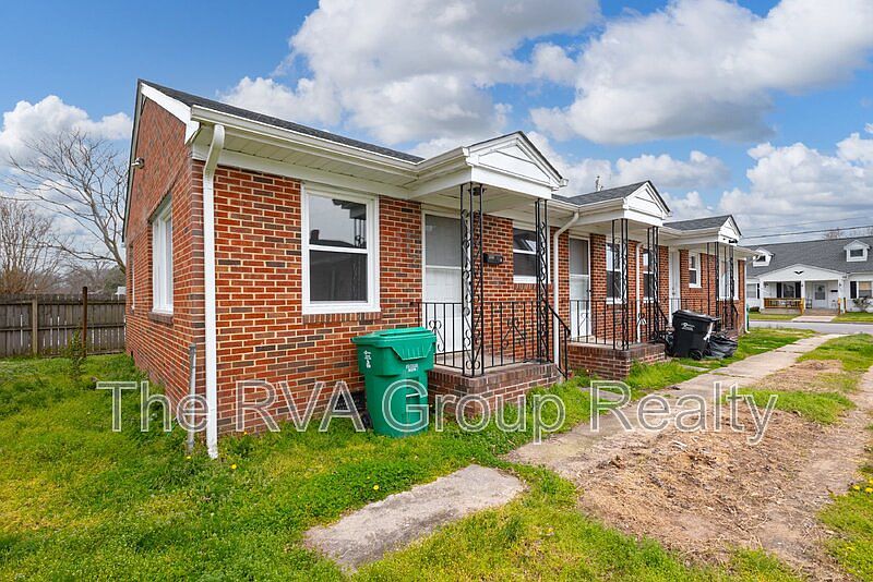 213 Fairfax Ave Colonial Heights VA Zillow