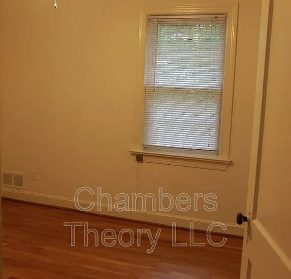 530 N Nelson St #1 — Photo 7