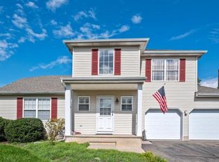 46 Colby Ct, Belvidere, NJ 07823