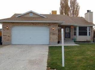 6923 Lynaria Ct, West Jordan, UT 84081