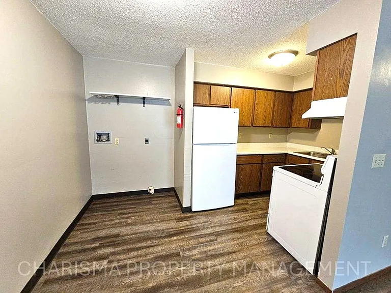 Garretson Property I — Photo 7