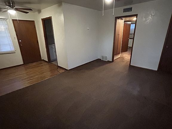 2nd image of 2809 Duncan Dr Unit B-1