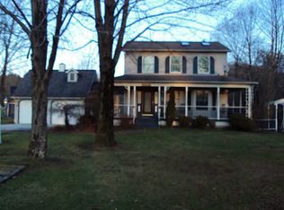 7656 Lake Blvd, Seven Fields, PA 16134