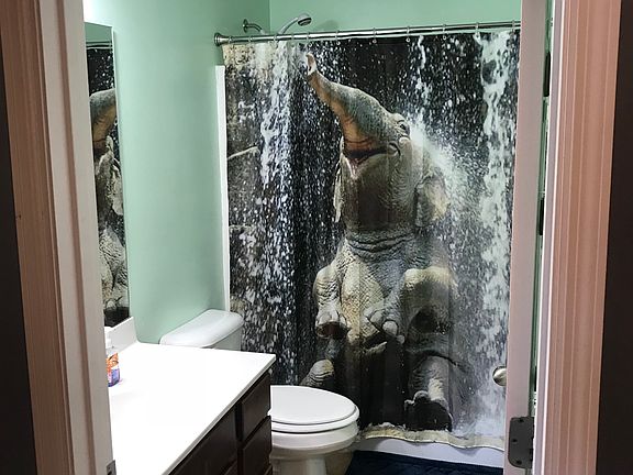 4th image of 4015 Oakland Hills Dr