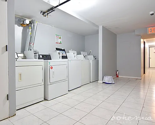 Rented by Bohemia Realty Group | media 37