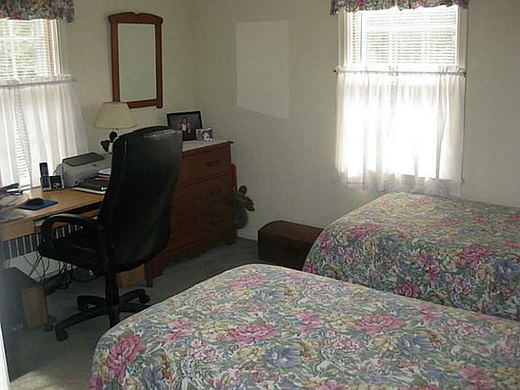 4th image of 7 Greenwood Ave