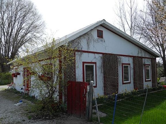 4th image of 503 W Court Ave