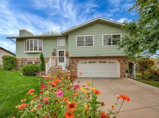2602 Tomahawk Dr, Rapid City, SD 57702