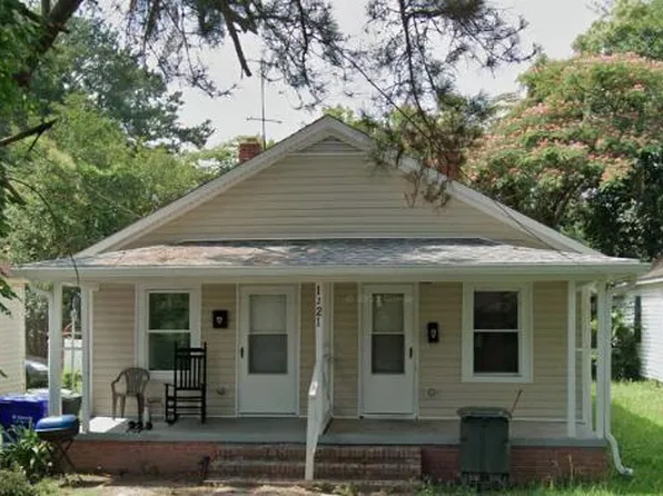1221 Battle St #B, Greenville, NC 27834