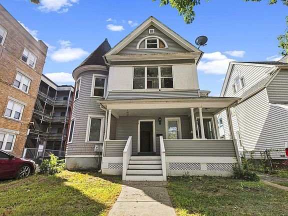 3rd image of 417-419 Sumner Ave