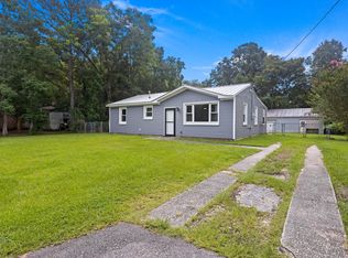 213 Holly Ave, Goose Creek, SC 29445
